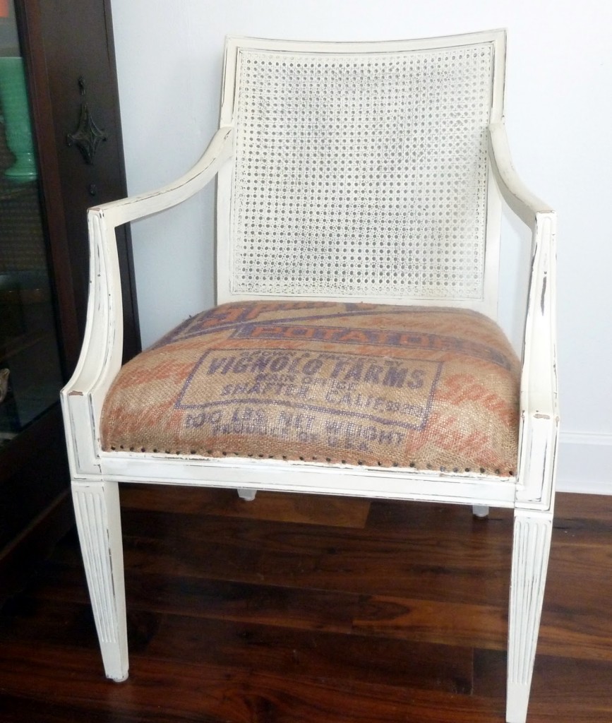 BurlapGrainSackChair4