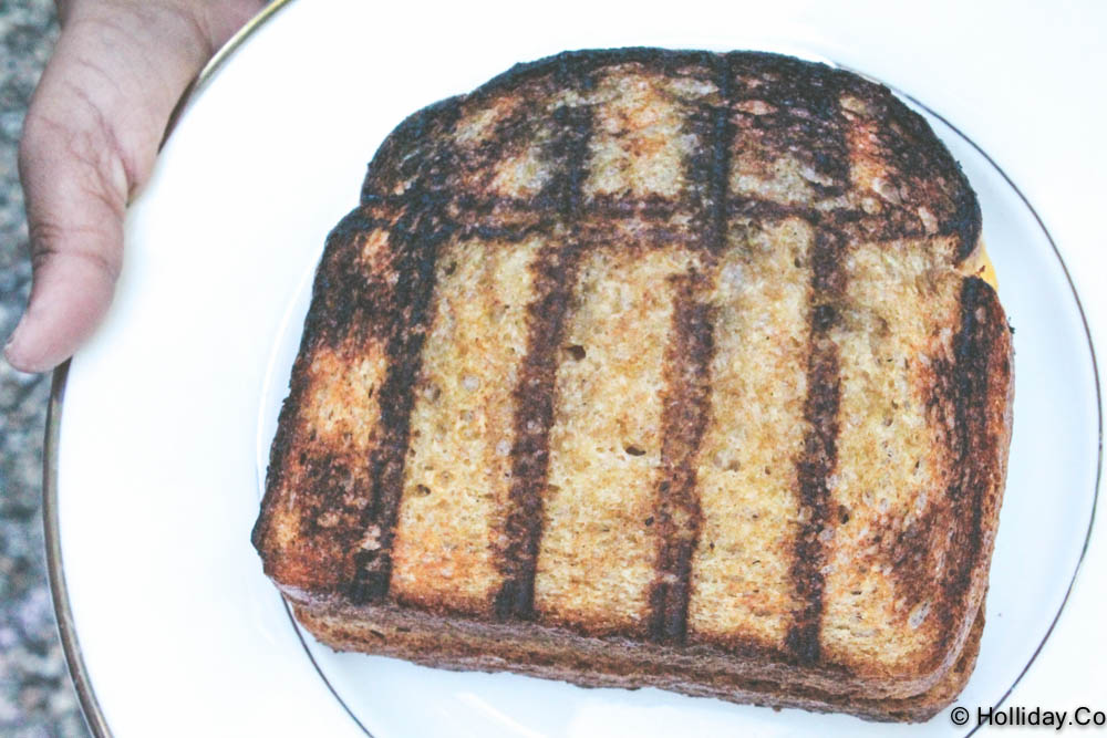 grilled cheese on the grill, grilled cheese, the holliday collective, holliday.co, grill, grilling