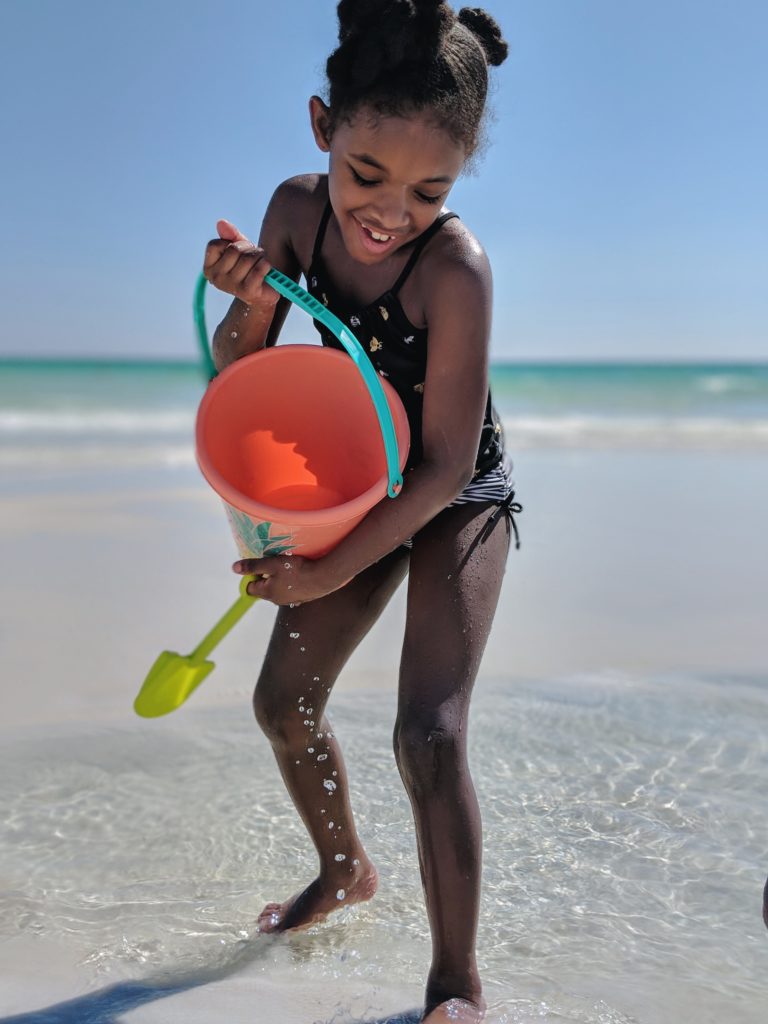 destin florida, kid playing on beach
